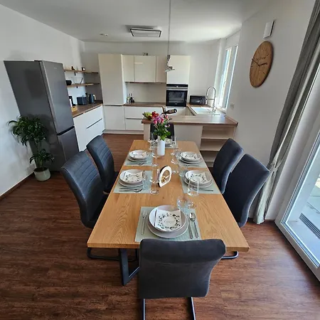 Vinokat Winestyle Living - Exklusiv - Lage * Neustadt an der Weinstraße
