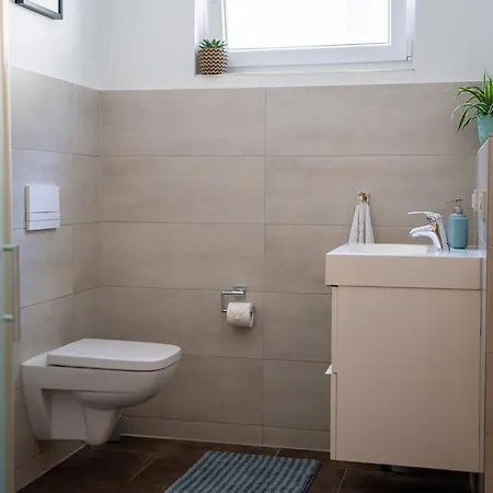 Vinokat Living - Exklusiv - Top Lage * Neustadt an der Weinstraße