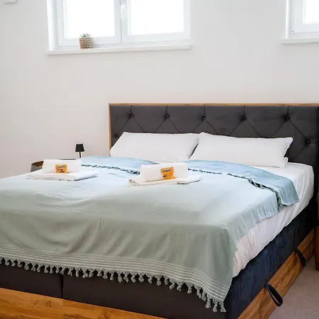 Vinokat Winestyle Living - Exklusiv - Lage Daire